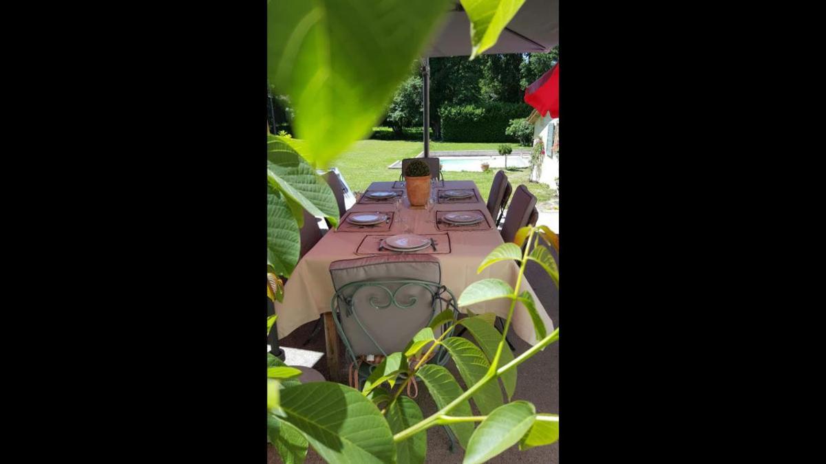 Chambre Saint Emilion - Le Clos D'Antan Les Artigues-de-Lussac 外观 照片