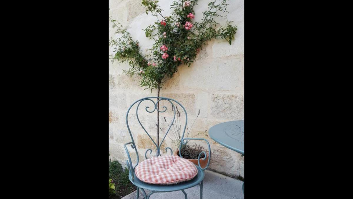 Chambre Saint Emilion - Le Clos D'Antan Les Artigues-de-Lussac 外观 照片